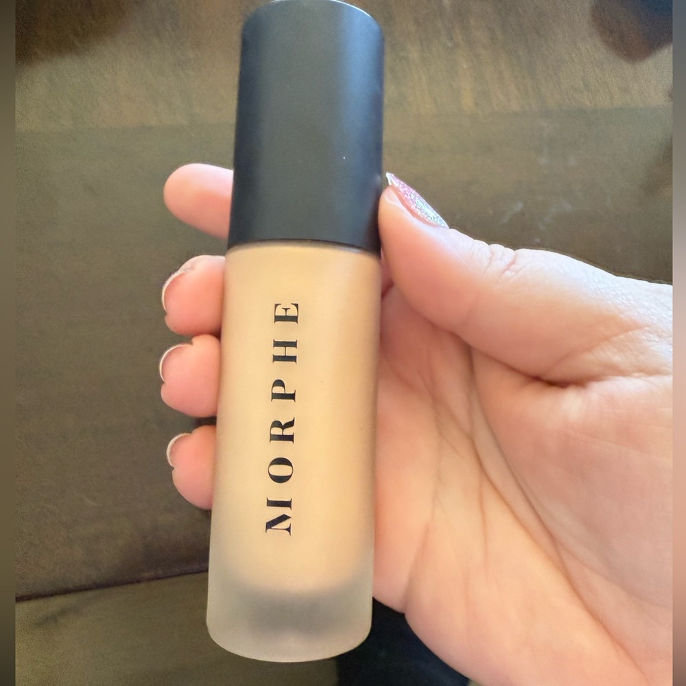 NEW without box! Filter Effect Soft Focus Morphe Foundation in Light 6